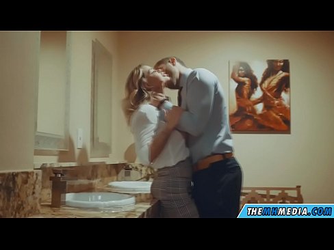 ❤️ When a busty blonde seduces you in a public toilet ❌ Fucking video at en-gb.xxxner.ru